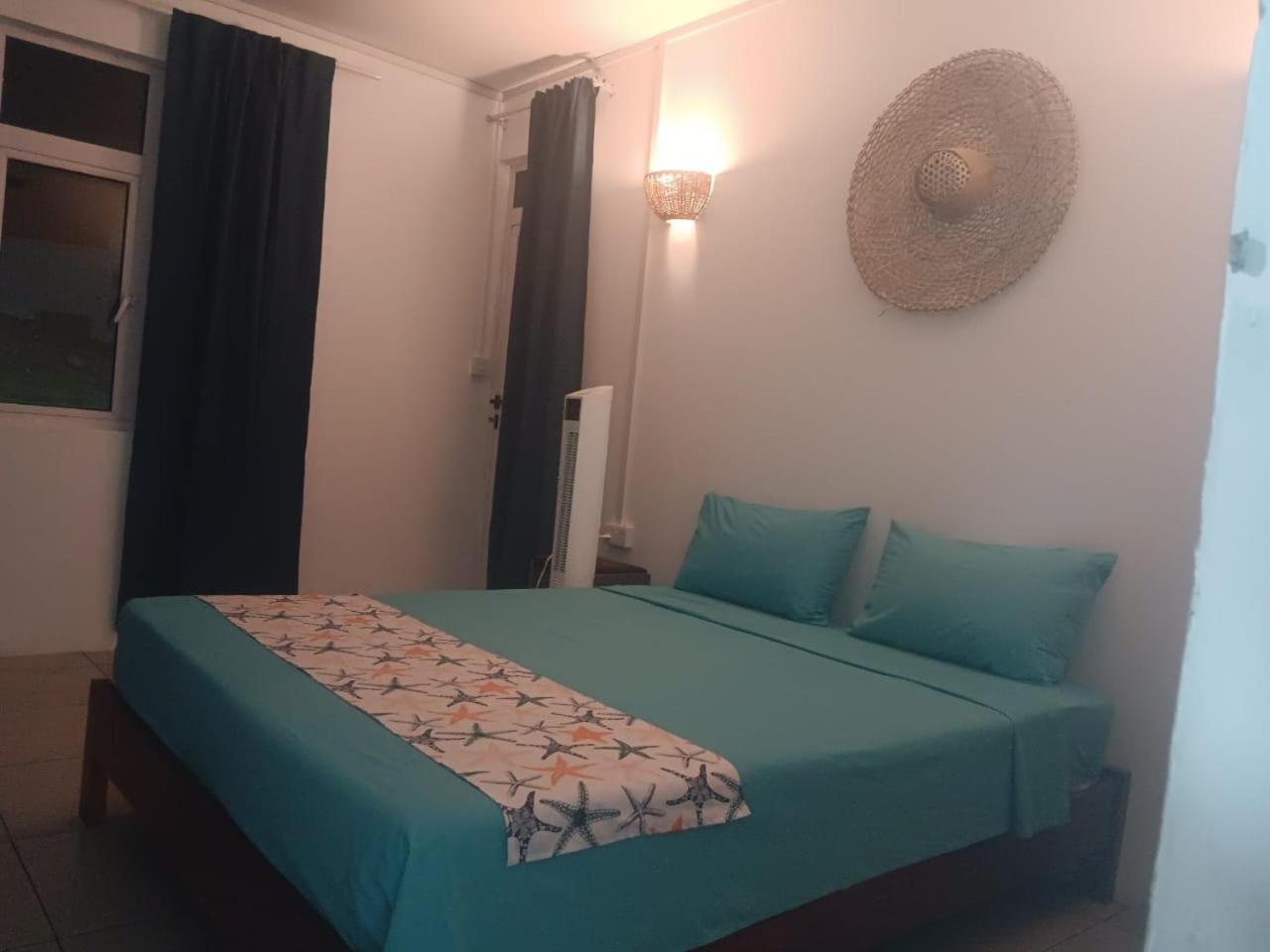 Chez Laineda Le Bijou Mourouk Rodrigues Bed & Breakfast Port South East Екстериор снимка